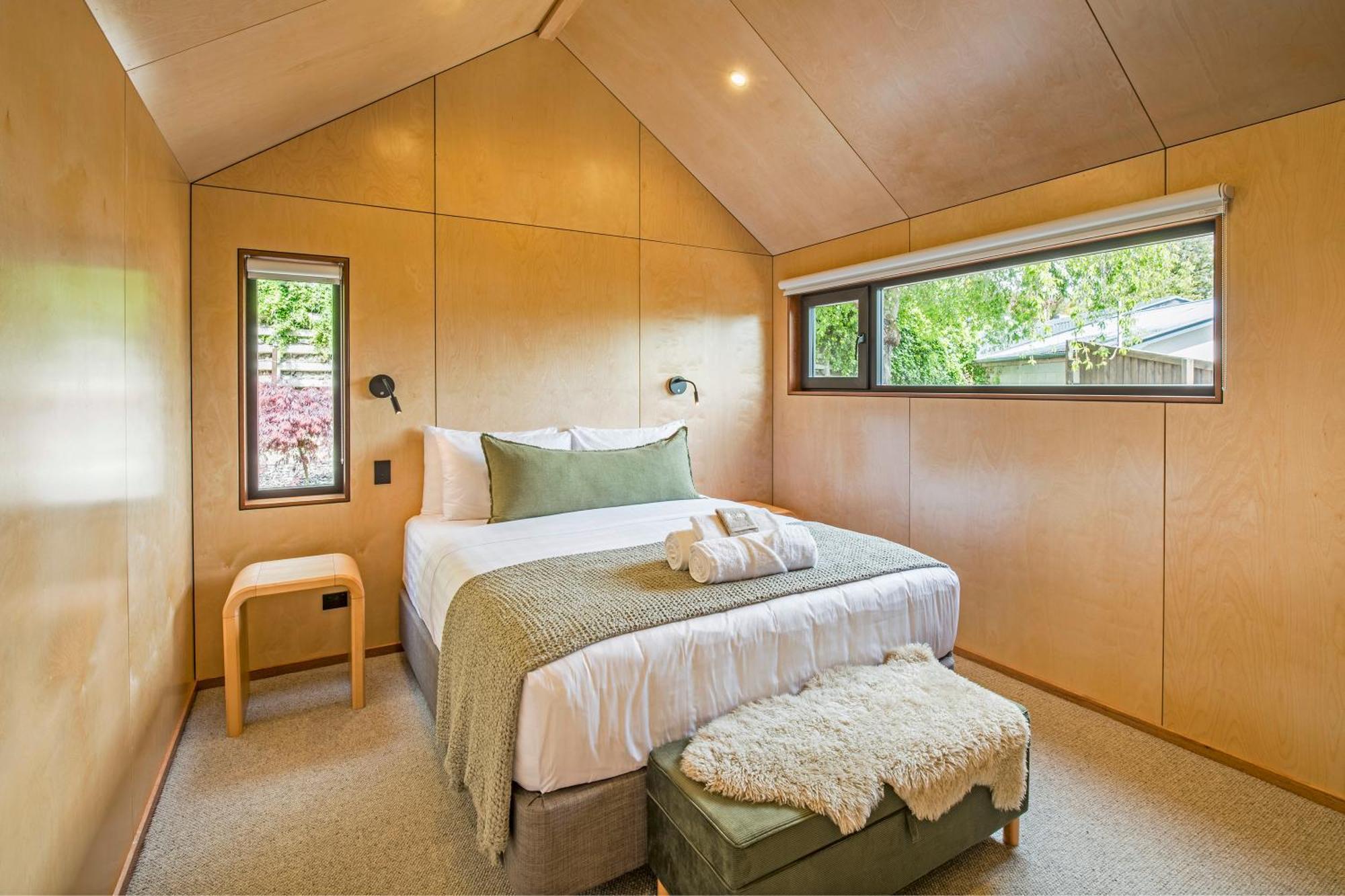 Walnut On Russell Villa Wanaka Luaran gambar