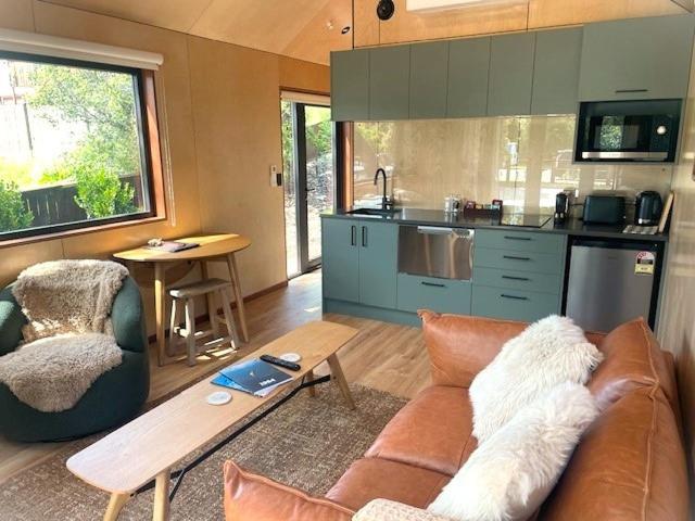 Walnut On Russell Villa Wanaka Luaran gambar